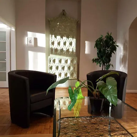 Main Market Square View Apartment *